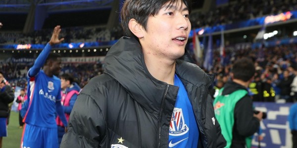 九游中国官网-申花1比1战平浙江队，杨皓宇赛后被球迷质疑，直言他以后别上了